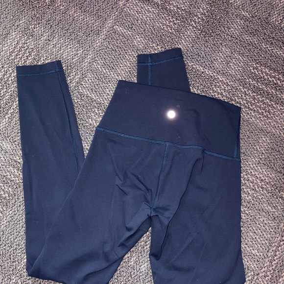lululemon athletica navy leggings - Picture 3 of 5